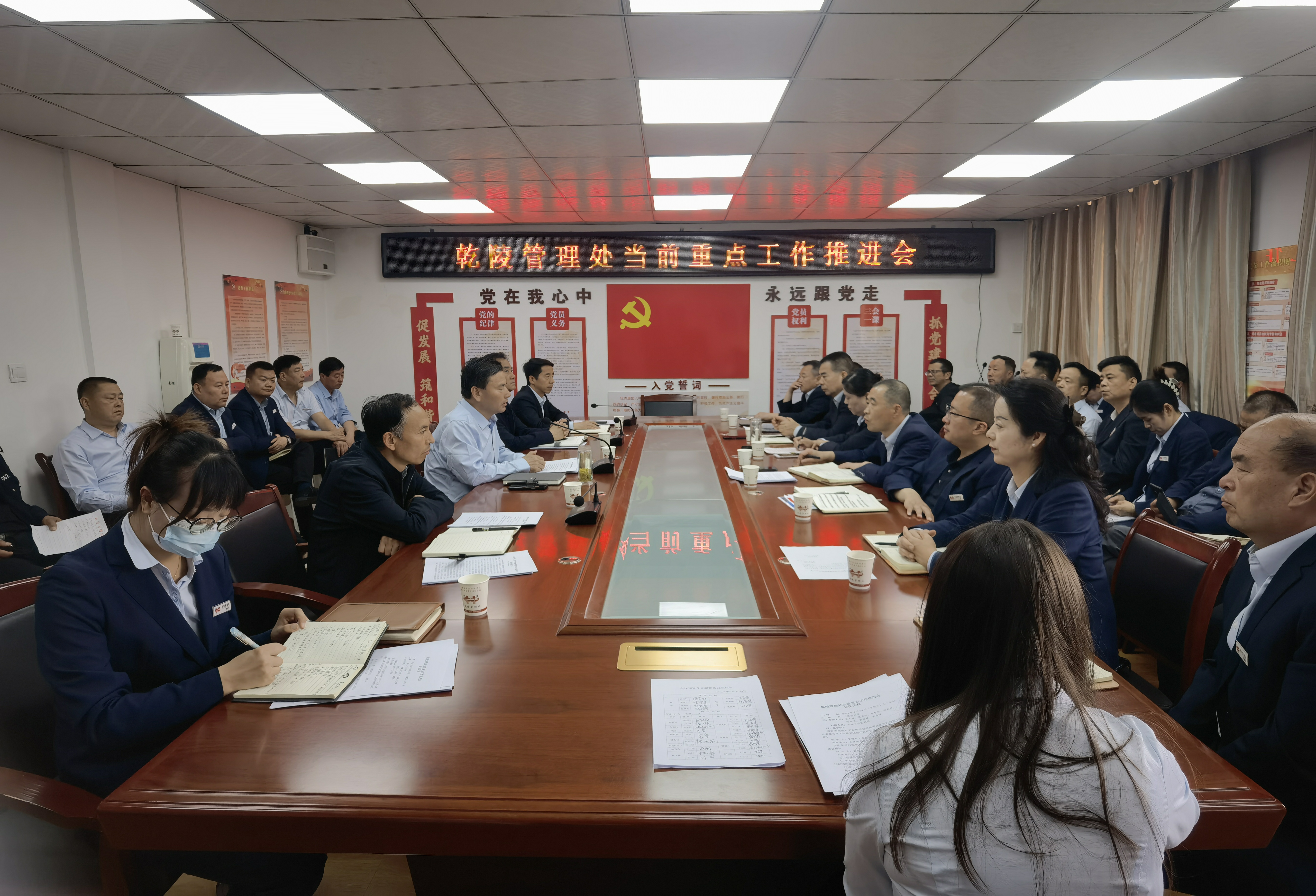 903c4d8e97574445ab4312e2281d5db0 (1).jpg